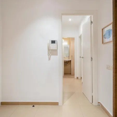 Apartment Inside Salva *